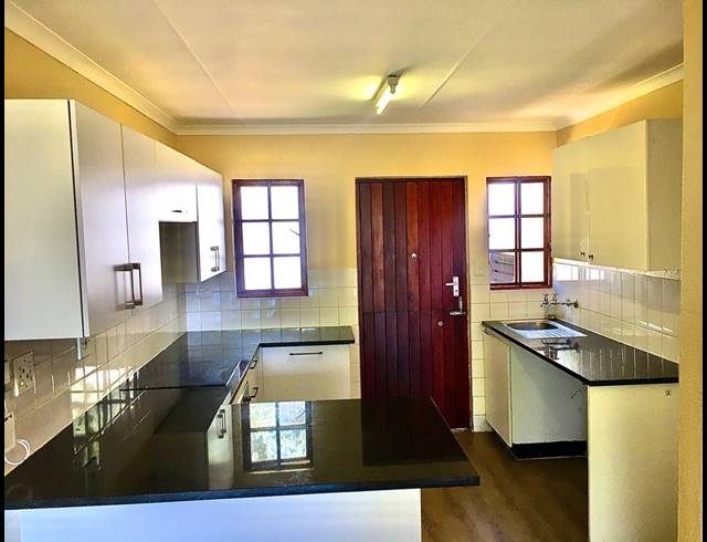 2 BEDROOM APARTMENT RENTED IN LONEHILL